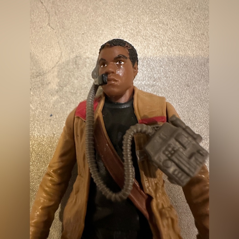 Hasbro Star Wars The Black Series Finn Jakku Action Figure - Picture 3 of 4